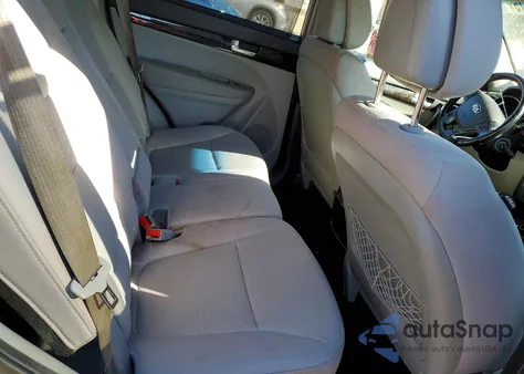 2014 Kia Sorento Lx from USA, damaged, VIN 5XYKT4A61EG444130